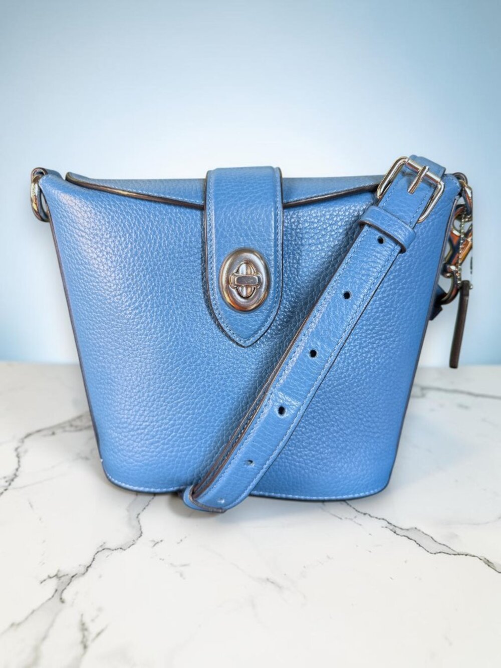 Coach Addie Pebbled Leather Shoulder Crossbody Bag - New without tags